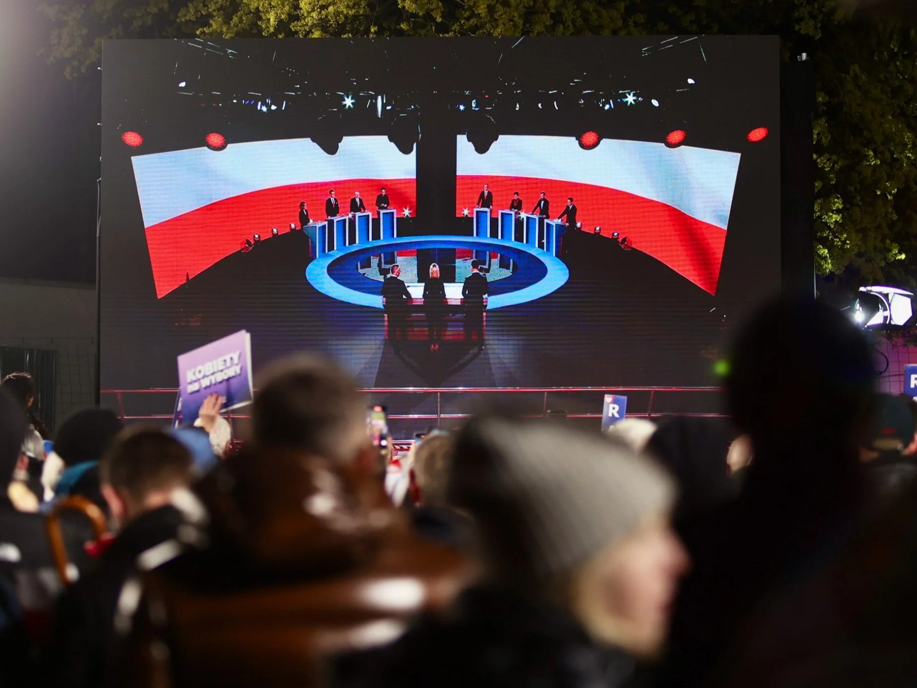 Debaty zaszkodziły Trzaskowskiemu? Sondaż nie pozostawia złudzeń Debaty zaszkodziły Trzaskowskiemu? Sondaż nie pozostawia złudzeń