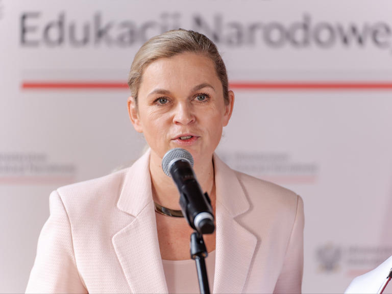 Biskupi protestują przeciwko pomysłowi MEN. Rodzice zabrali głos Biskupi protestują przeciwko pomysłowi MEN. Rodzice zabrali głos