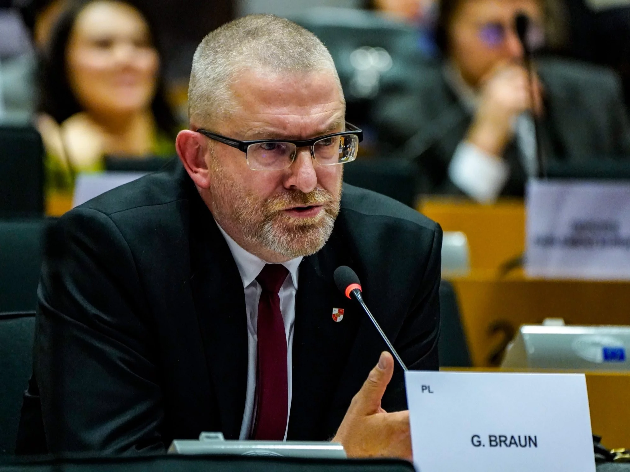 Debata prezydencka. Braun z zaskakującą propozycją dla Jakubiaka Debata prezydencka. Braun z zaskakującą propozycją dla Jakubiaka