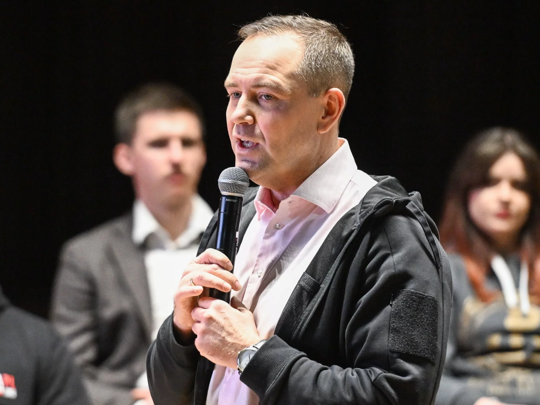 Kulisy strategii sztabu na kryzys w kampanii Nawrockiego Kulisy strategii sztabu na kryzys w kampanii Nawrockiego
