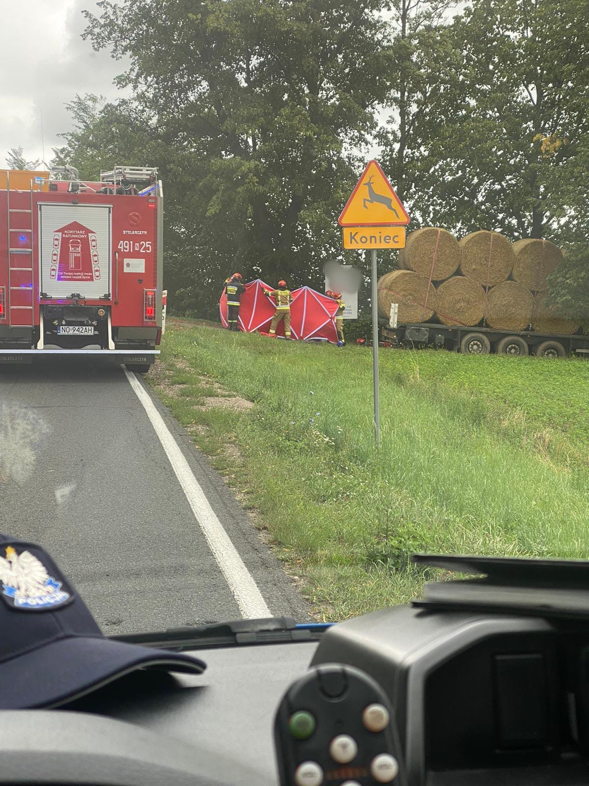 Mrągowo. Tragiczny wypadek drogowy. Nie żyje jedna osoba Mrągowo. Tragiczny wypadek drogowy. Nie żyje jedna osoba