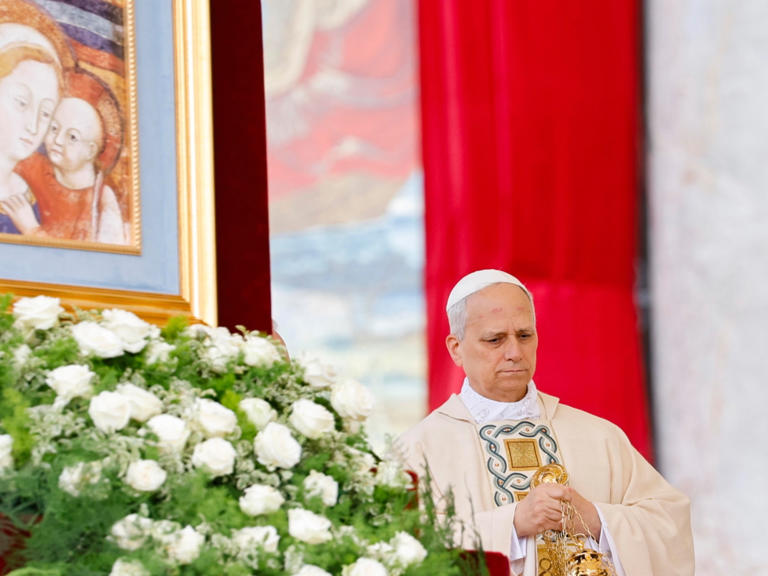 Papież Leon XIV wybrał symbol Jana Pawła II. Zbieg okoliczności? Papież Leon XIV wybrał symbol Jana Pawła II. Zbieg okoliczności?