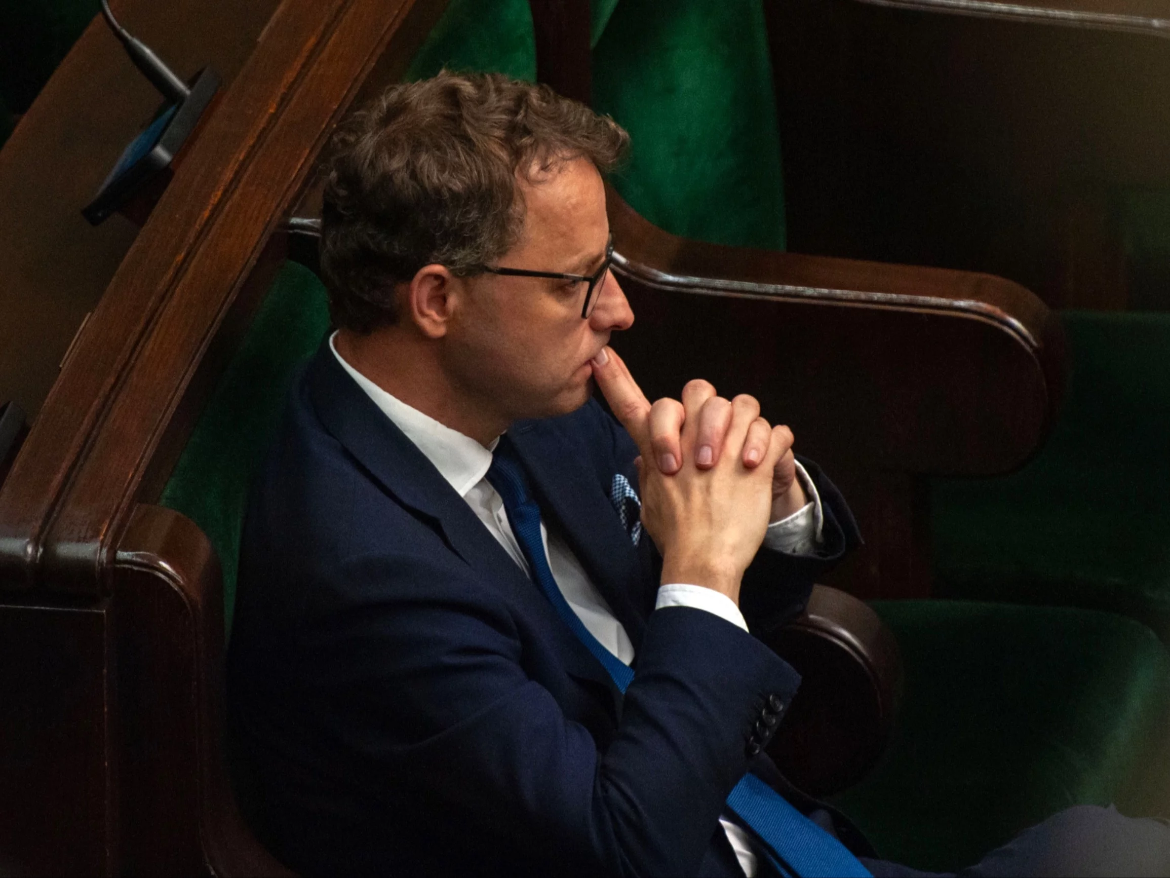 Romanowski wciąż otrzymuje ryczałt. Sejm utrzymuje jego zamknięte biura Romanowski wciąż otrzymuje ryczałt. Sejm utrzymuje jego zamknięte biura